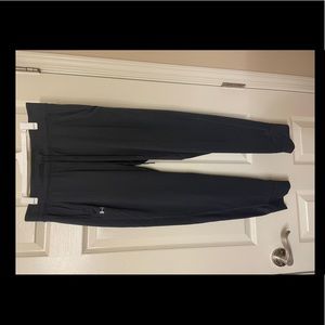 Size medium black Under Armour sweatpants
